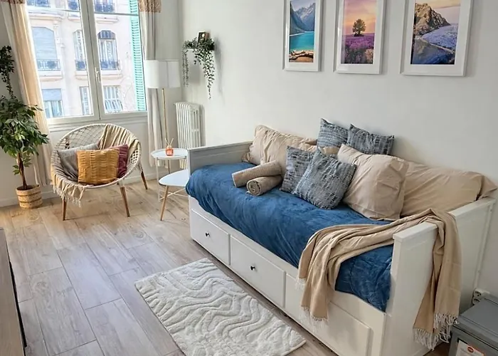 Avec Terrasse Pour Amoureux 公寓